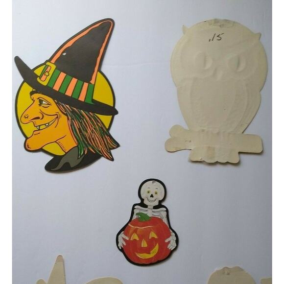 Vintage Halloween Diecuts Wall Decor Skeletons Witches Owls Scarecrow Lot of 7 - Picture 12 of 12